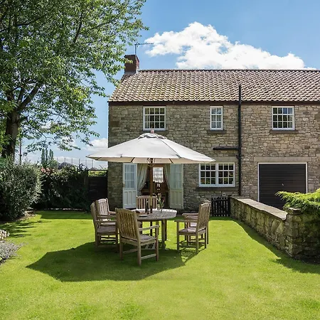 Lockton Ferienhaus *